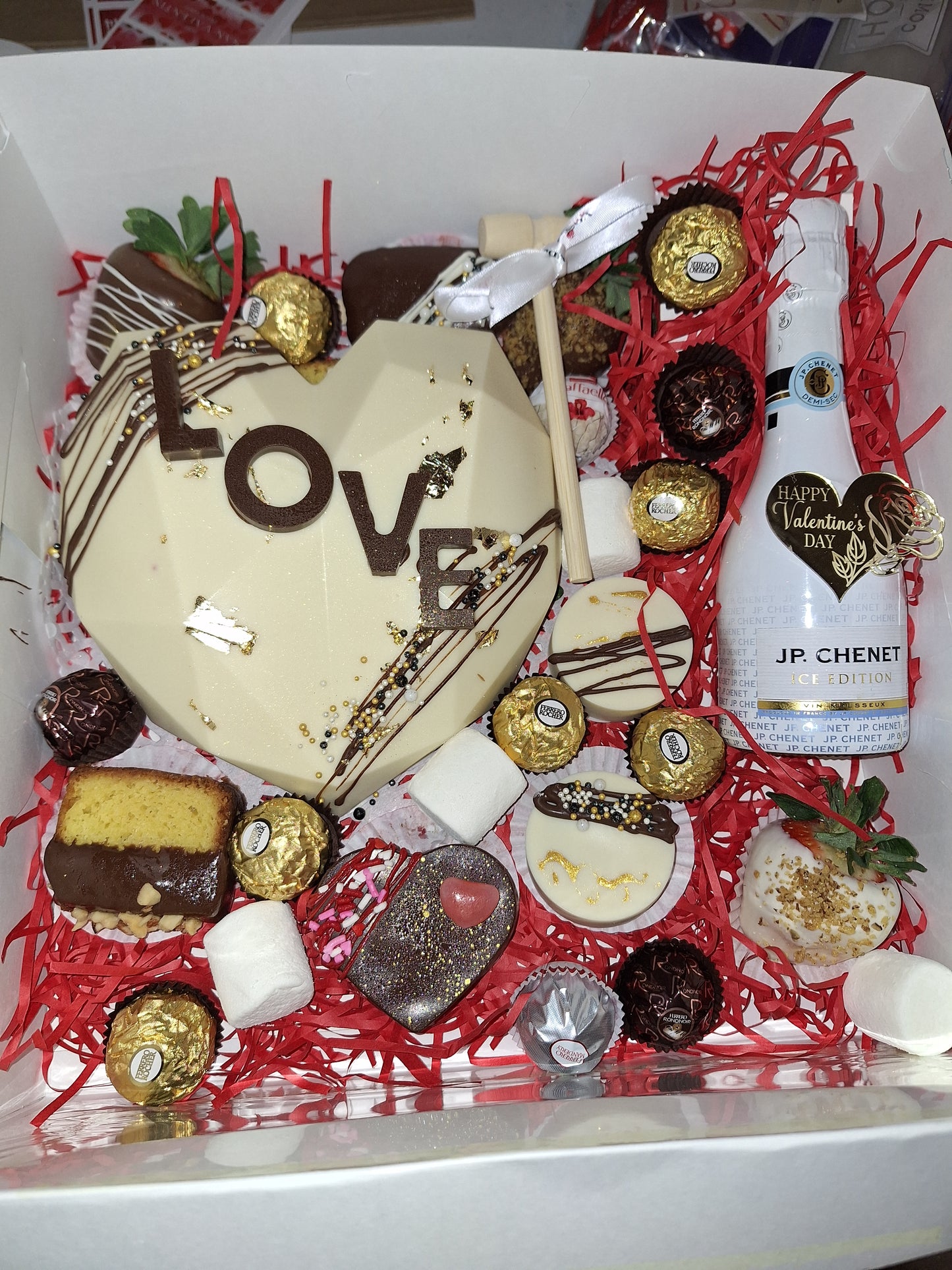 Variedad de cajitas para regalo y ocasiones especiales